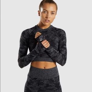 Gymshark CAMO SEAMLESS LONG SLEEVE CROP TOP